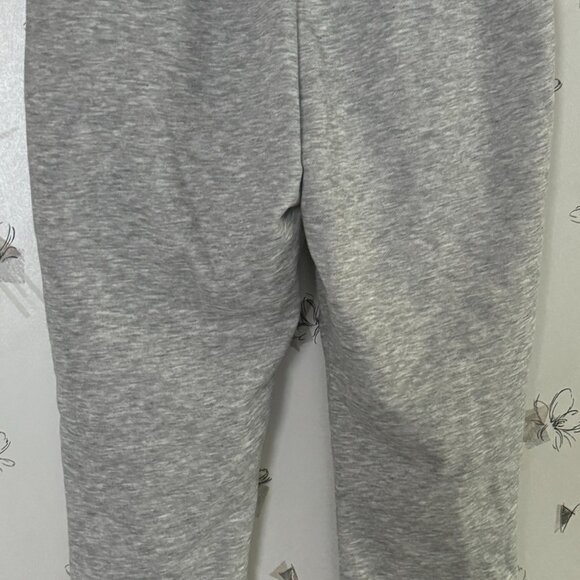 gray - Picture 6 of 7